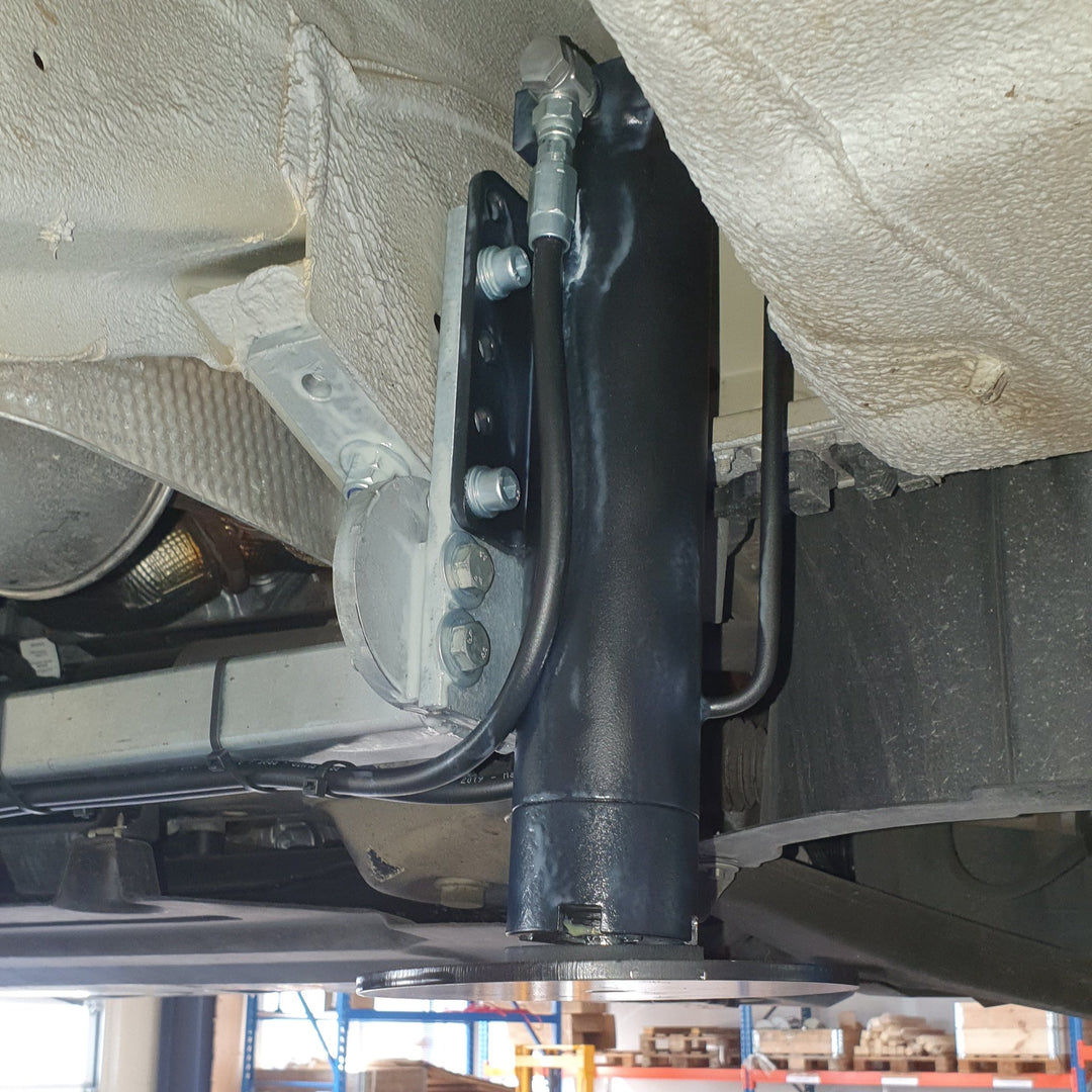 SHR Hydraulik Self-Levelling System for Mercedes-Benz VS30 chassis from 2018 to current