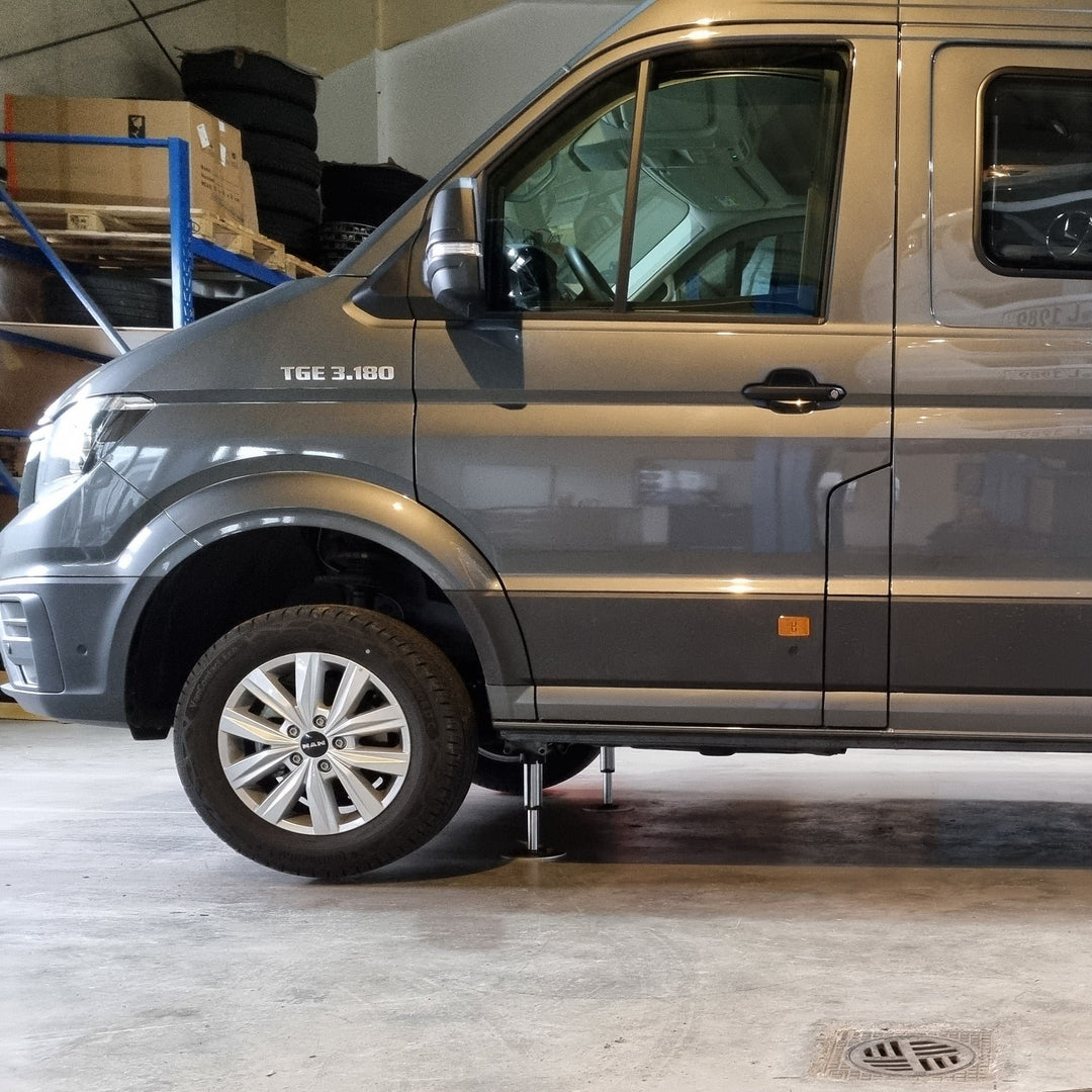 SHR Hydraulik Self-Levelling System for MAN TGE/Volkswagen Crafter chassis from 2017 to current