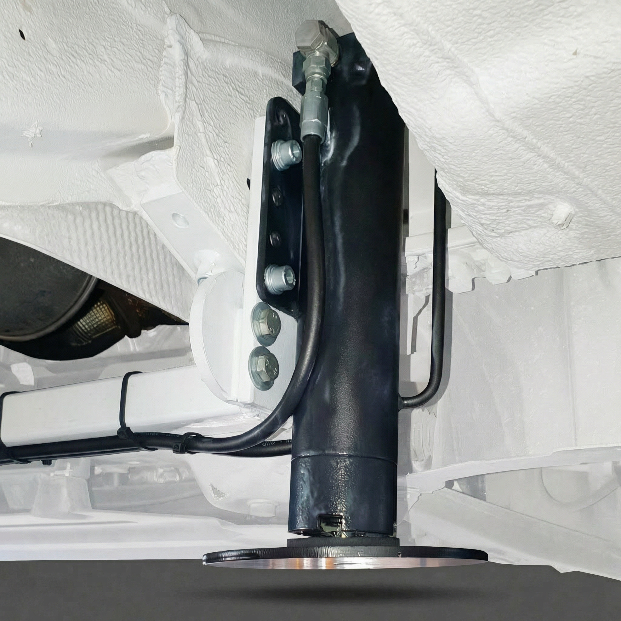 SHR Hydraulik Self-Levelling System for Mercedes-Benz Sprinter VS30 4x4 chassis from 2018 to current